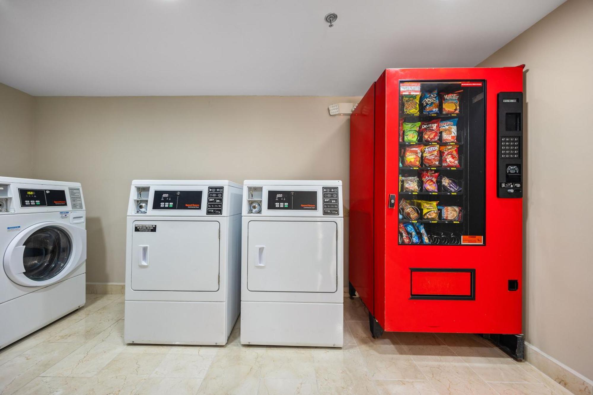 Holiday Inn Ponce & El Tropical Casino By Ihg Экстерьер фото