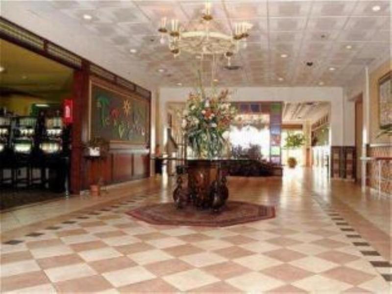 Holiday Inn Ponce & El Tropical Casino By Ihg Интерьер фото